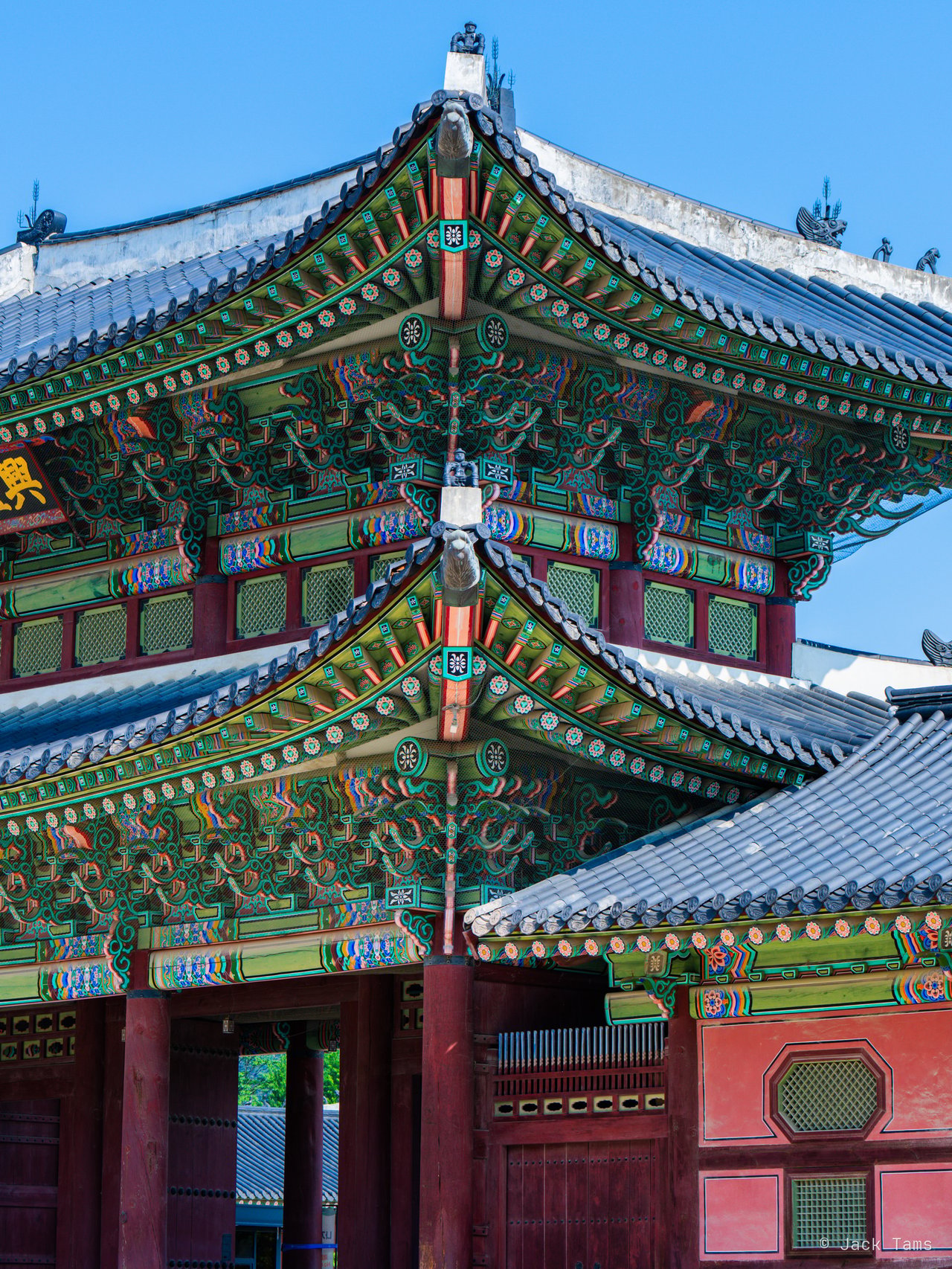 Painted eaves