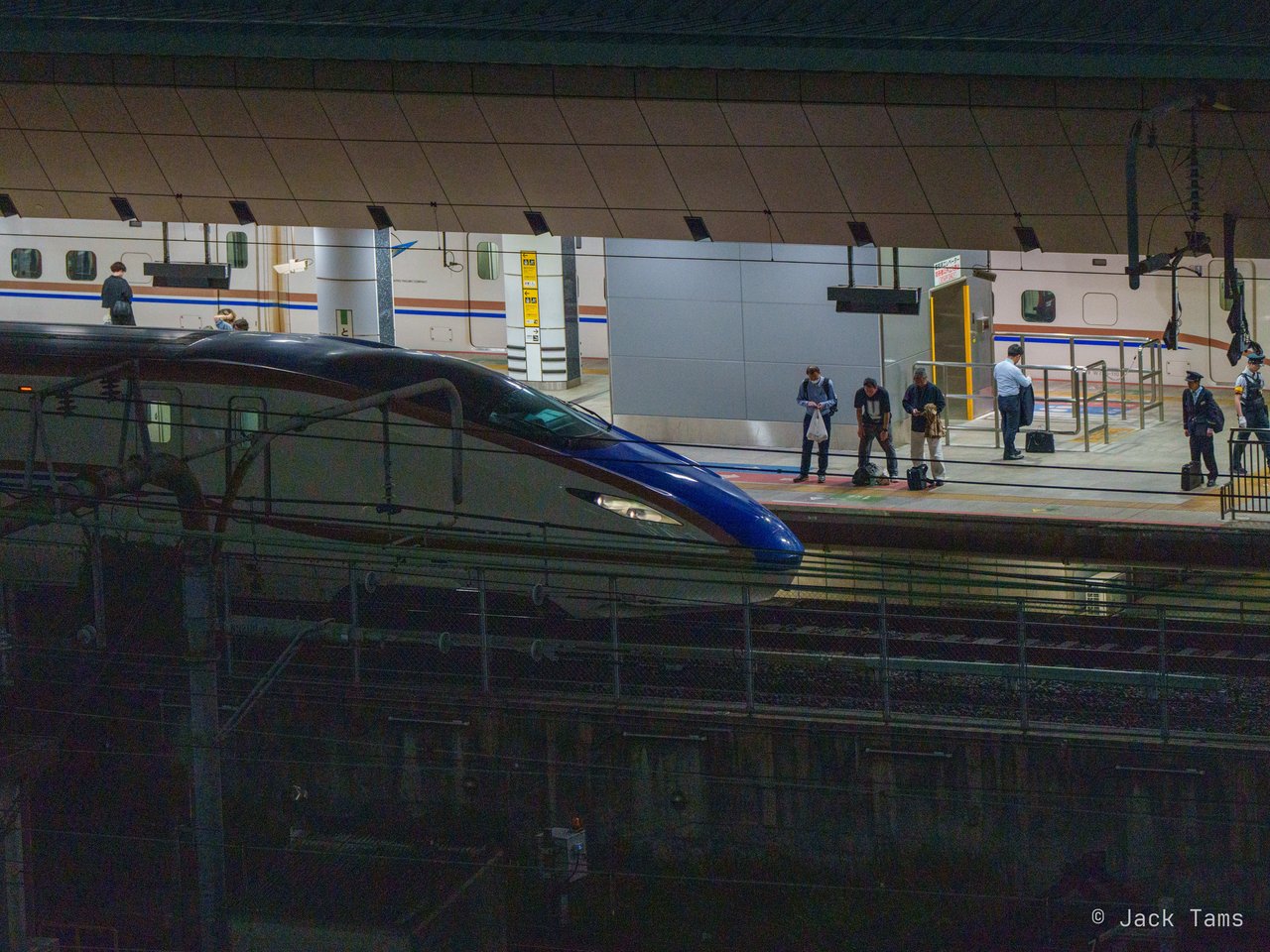 E7 shinkansen